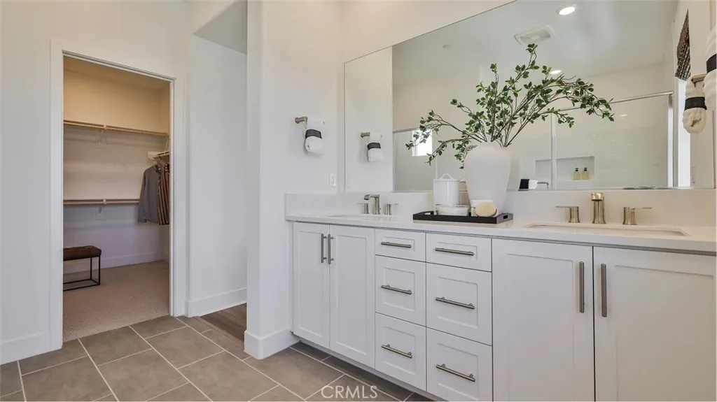 27320 Shore Pine Place, Valencia, California 91381 home-pic-10
