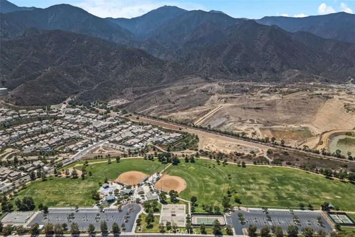 26407 Towhee Lane, Corona, California 92883