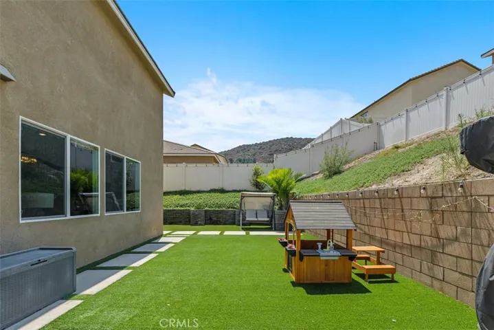 26407 Towhee Lane, Corona, California 92883
