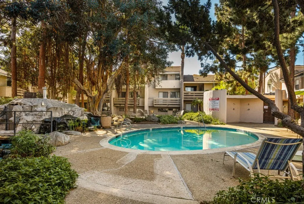 421 Bryson Springs, Costa Mesa, California 92627 home-pic-27
