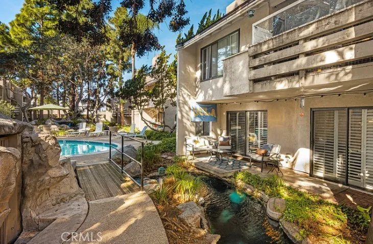 421 Bryson Springs, Costa Mesa, California 92627 home-pic-23