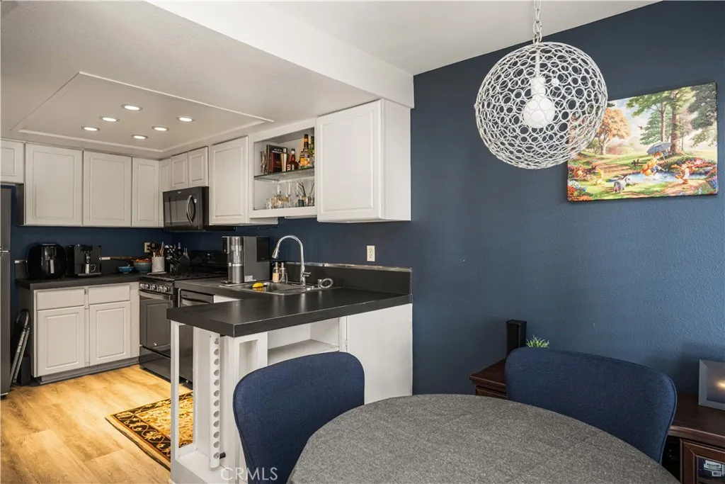 421 Bryson Springs, Costa Mesa, California 92627 home-pic-14