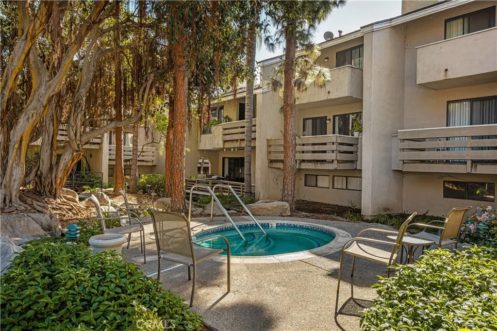 421 Bryson Springs, Costa Mesa, California 92627 home-pic-28