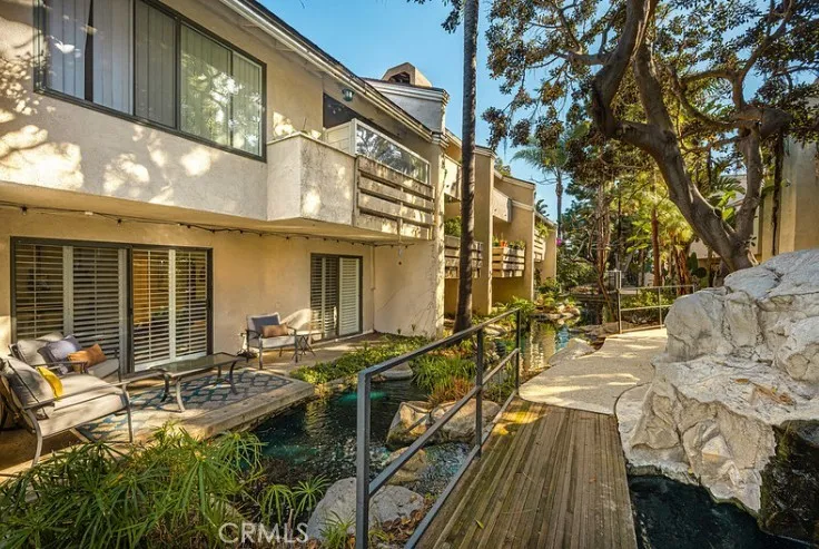 421 Bryson Springs, Costa Mesa, California 92627 home-pic-22
