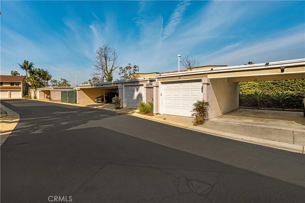 421 Bryson Springs, Costa Mesa, California 92627 home-pic-36