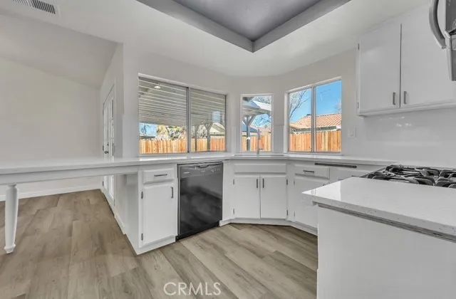 43938 Delgado Court, Lancaster, California 93535 home-pic-11