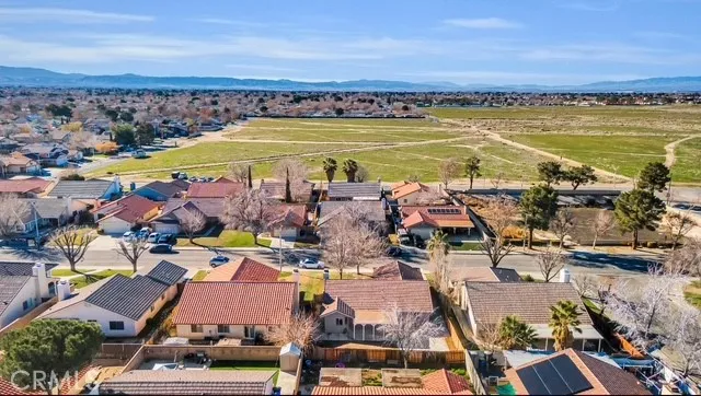 43938 Delgado Court, Lancaster, California 93535 home-pic-7