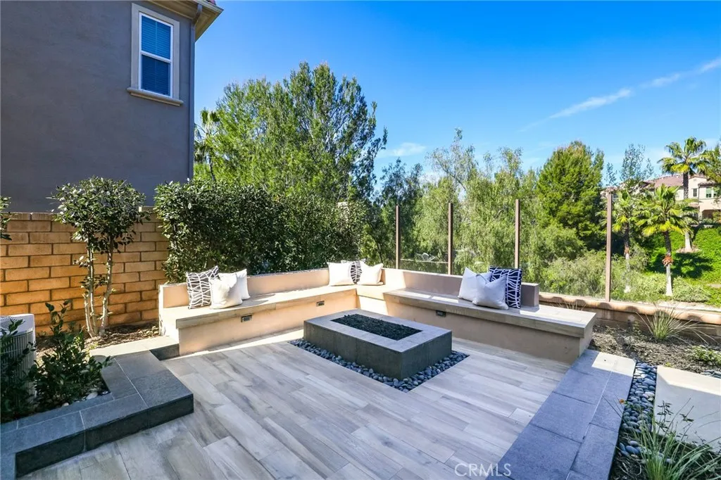 63 Berna, Lake Forest, California 92630 home-pic-15