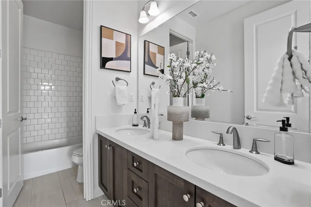 63 Berna, Lake Forest, California 92630 home-pic-34