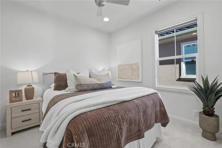 63 Berna, Lake Forest, California 92630