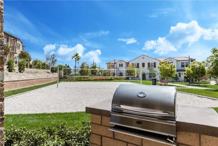 63 Berna, Lake Forest, California 92630