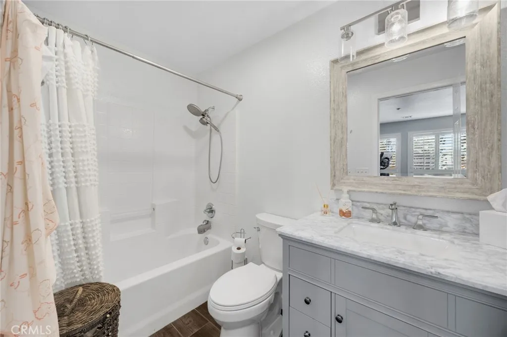 404 Condor Avenue, Brea, California 92823 home-pic-14