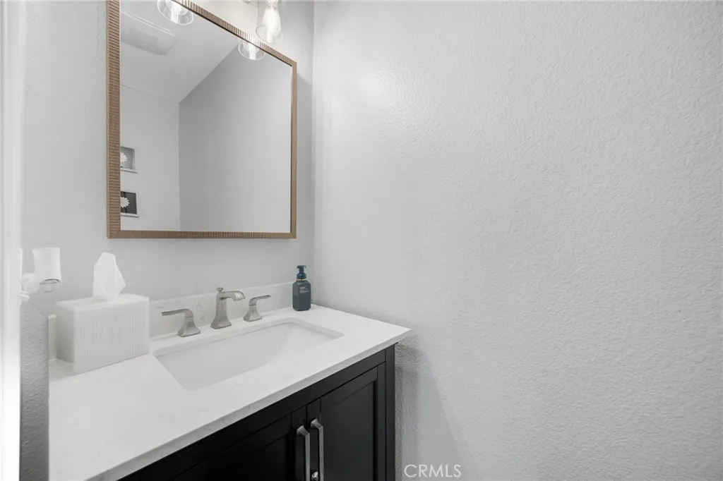 404 Condor Avenue, Brea, California 92823 home-pic-9