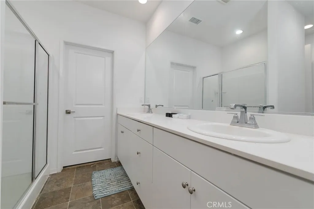 8417 Explorer St, Chino, California 91708 home-pic-14