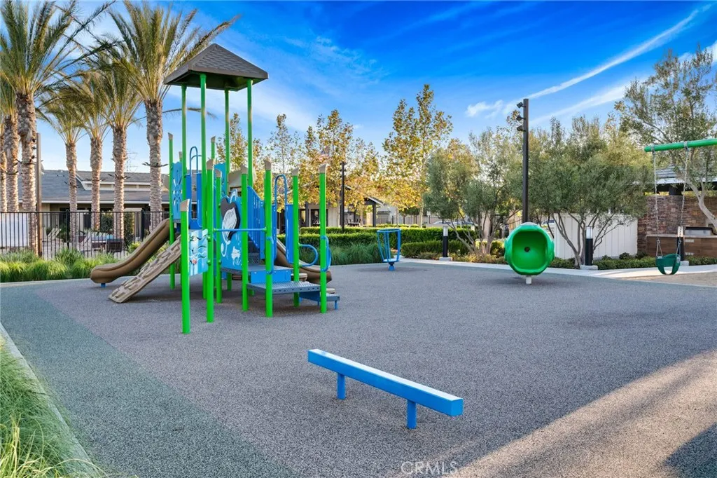 8417 Explorer St, Chino, California 91708 home-pic-21