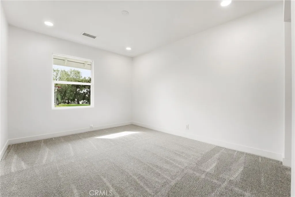 17271 Orange, Yorba Linda, California 92886 home-pic-35