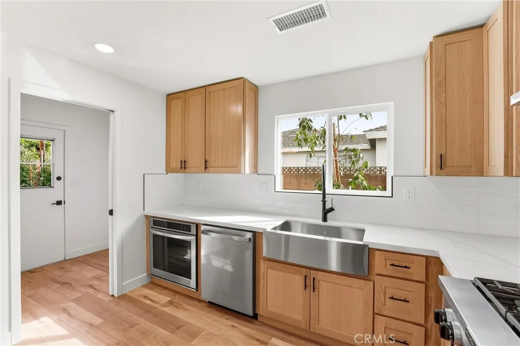 17271 Orange, Yorba Linda, California 92886 home-pic-25
