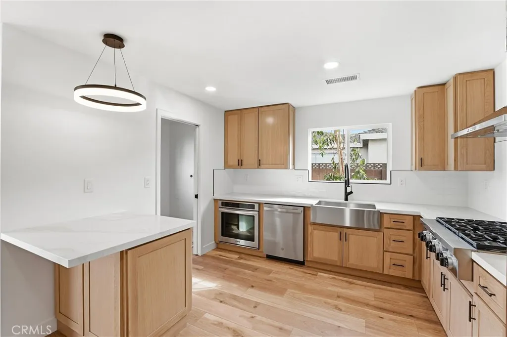 17271 Orange, Yorba Linda, California 92886 home-pic-19