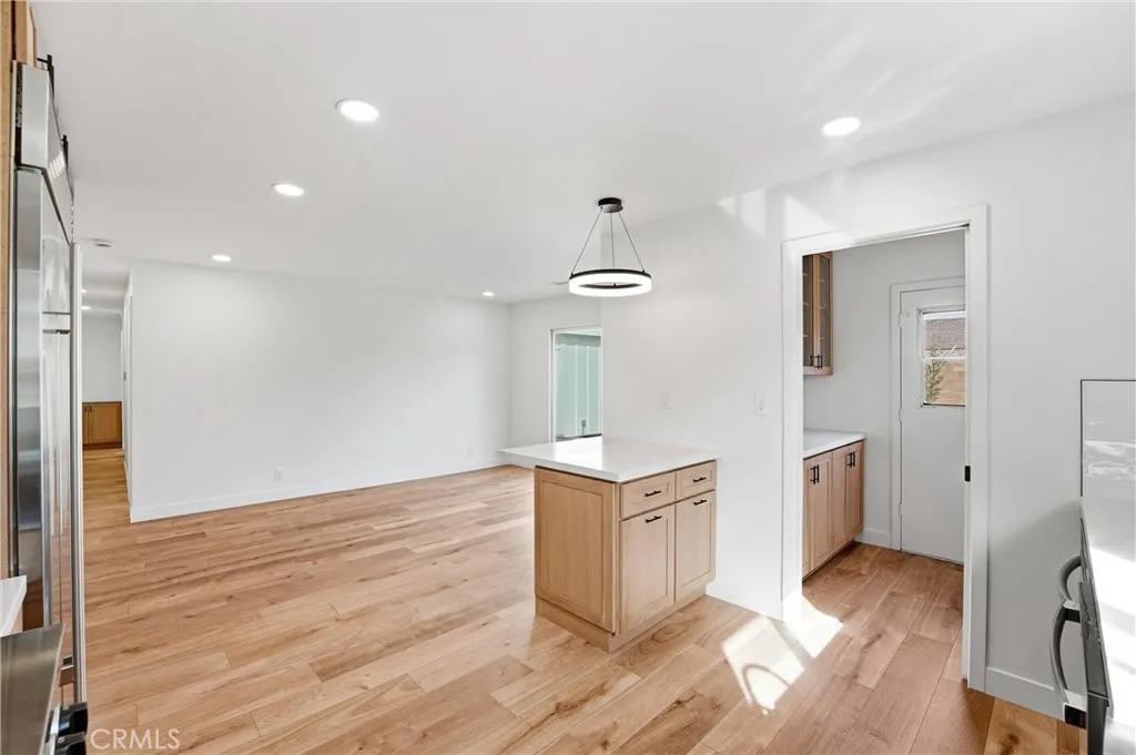 17271 Orange, Yorba Linda, California 92886 home-pic-20