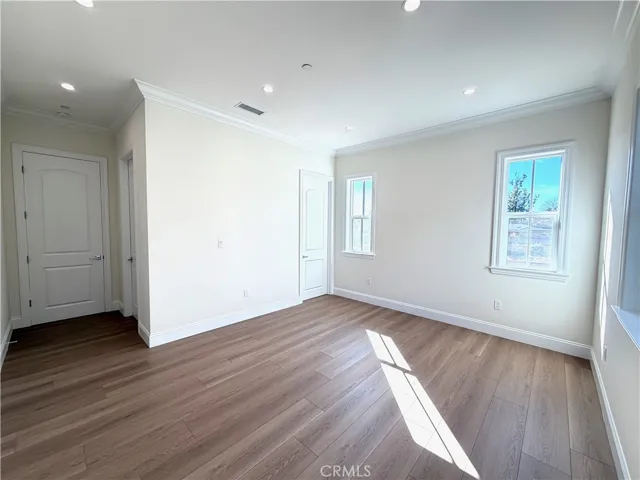 Upstairs bedroom 4