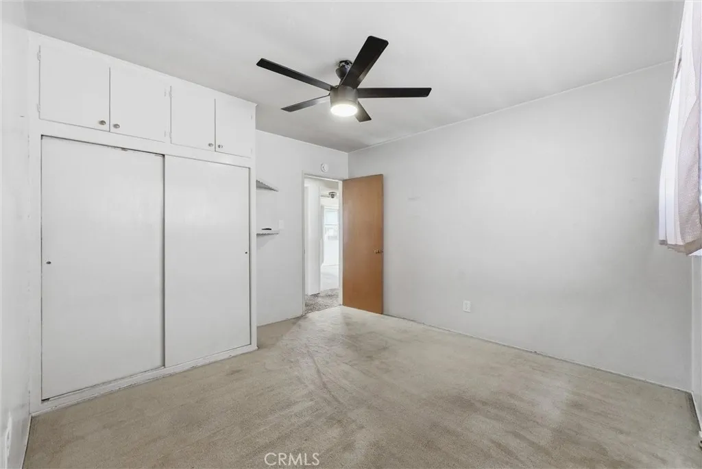 933 King Avenue, Wilmington, California 90744 home-pic-17