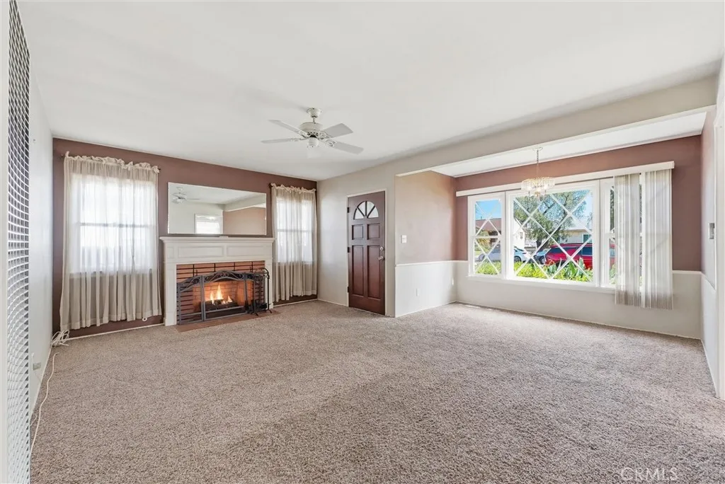 933 King Avenue, Wilmington, California 90744 home-pic-4