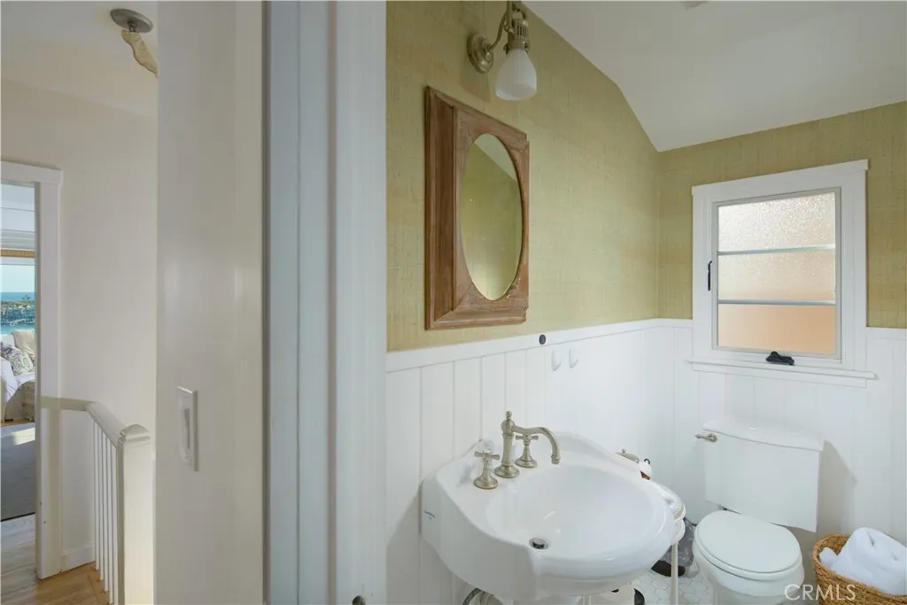 2235 Pacific Drive, Corona Del Mar, California 92625 home-pic-19