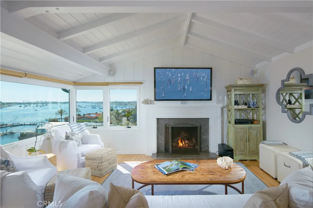 2235 Pacific Drive, Corona Del Mar, California 92625 home-pic-9