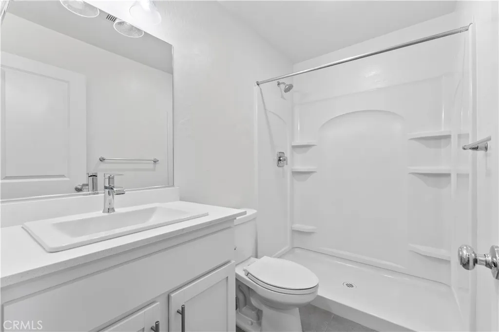 296 Grand Canyon Court, Merced, California 95341 home-pic-25