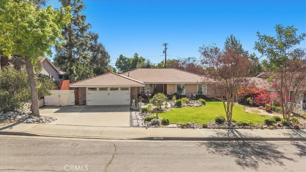 424 Greensboro Court, Claremont, California 91711 home-pic-1