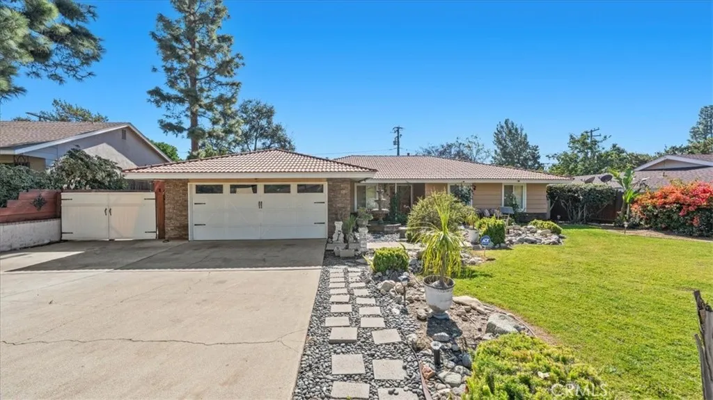 424 Greensboro Court, Claremont, California 91711 home-pic-3
