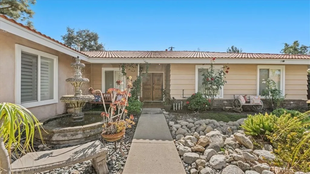 424 Greensboro Court, Claremont, California 91711 home-pic-5