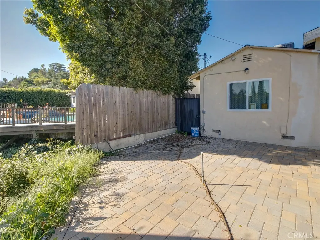 4148 Camino De La Cumbre, Sherman Oaks, California 91423 home-pic-32