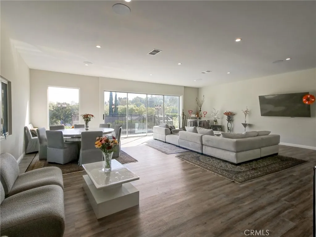 4148 Camino De La Cumbre, Sherman Oaks, California 91423 home-pic-20