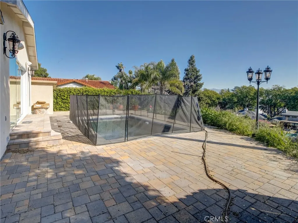 4148 Camino De La Cumbre, Sherman Oaks, California 91423 home-pic-34