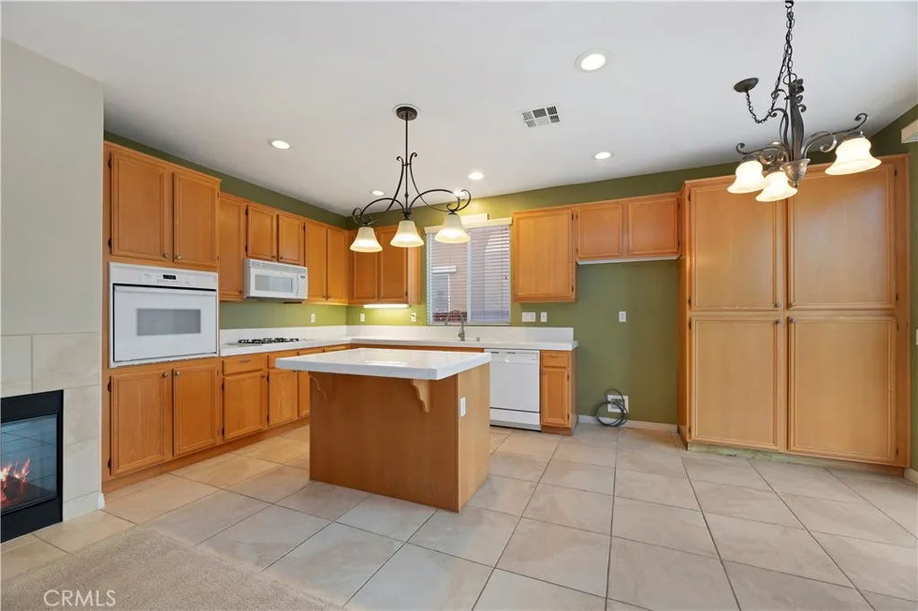 595 Dundee Lane, San Marcos, California 92069 home-pic-25