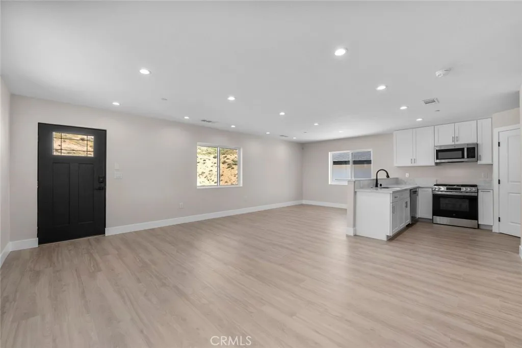 2227 W. Avenue Y8 Court, Acton, California 93510 home-pic-44