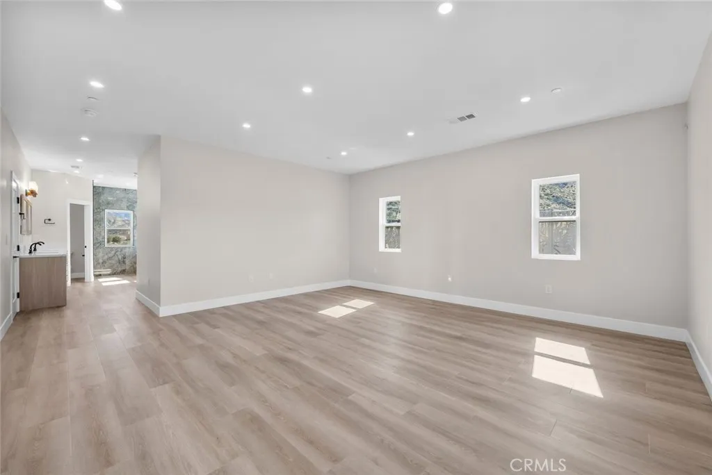 2227 W. Avenue Y8 Court, Acton, California 93510 home-pic-31