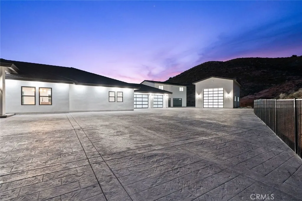 2227 W. Avenue Y8 Court, Acton, California 93510 home-pic-4