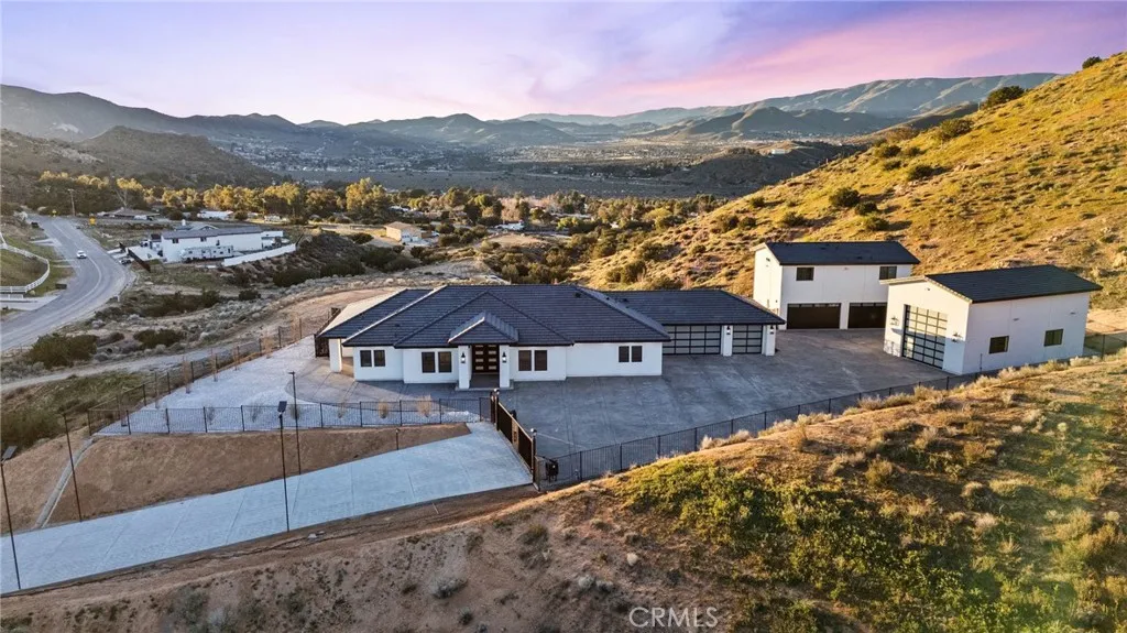 2227 W. Avenue Y8 Court, Acton, California 93510 home-pic-2