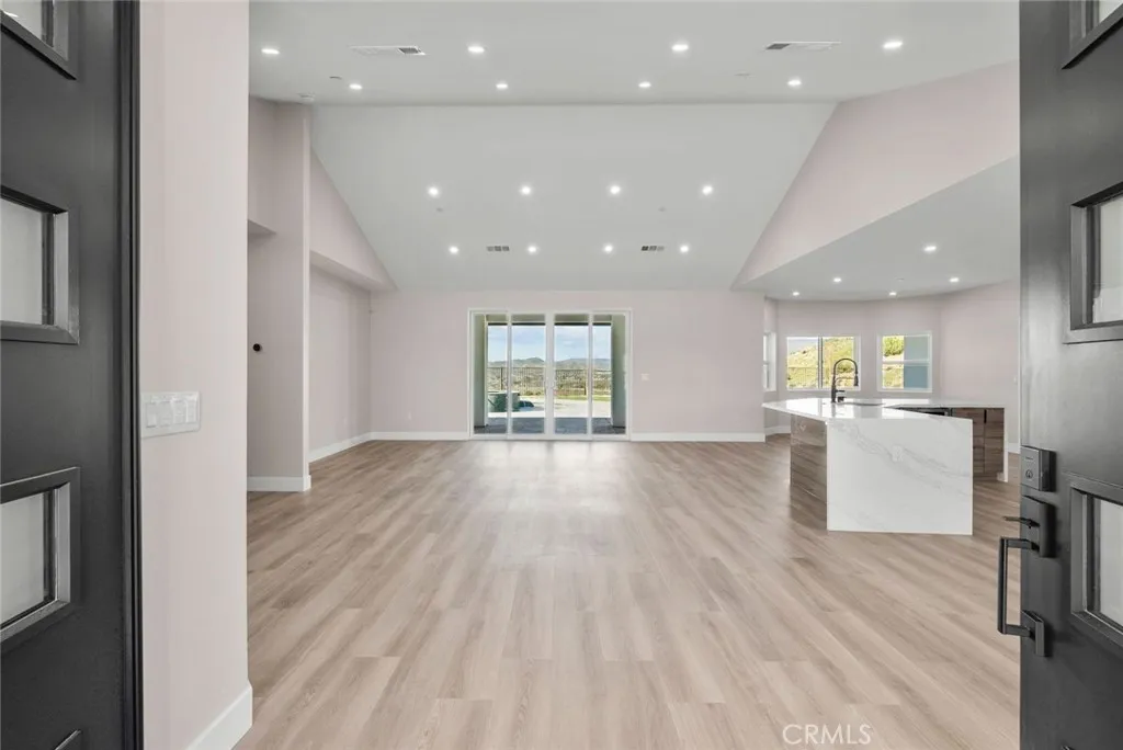 2227 W. Avenue Y8 Court, Acton, California 93510 home-pic-10