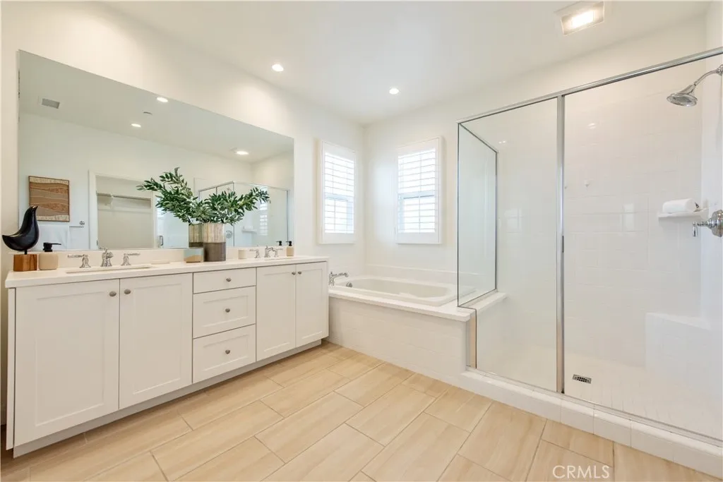 111 Omar, Irvine, California 92620 home-pic-24