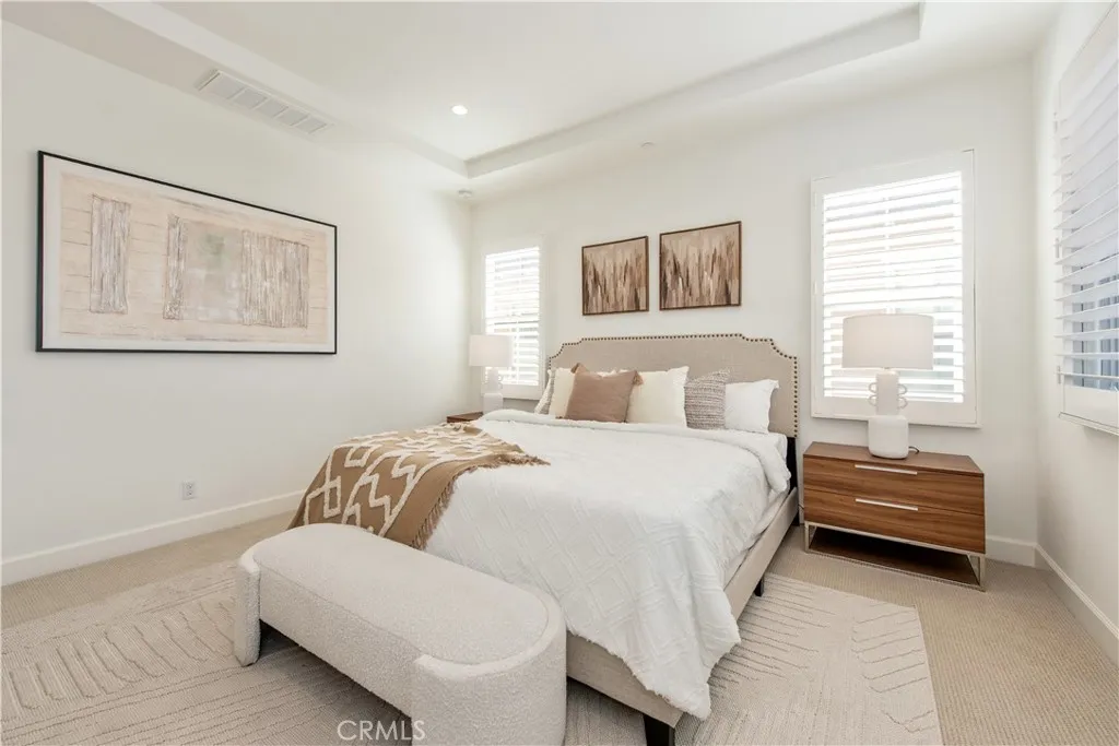111 Omar, Irvine, California 92620 home-pic-21