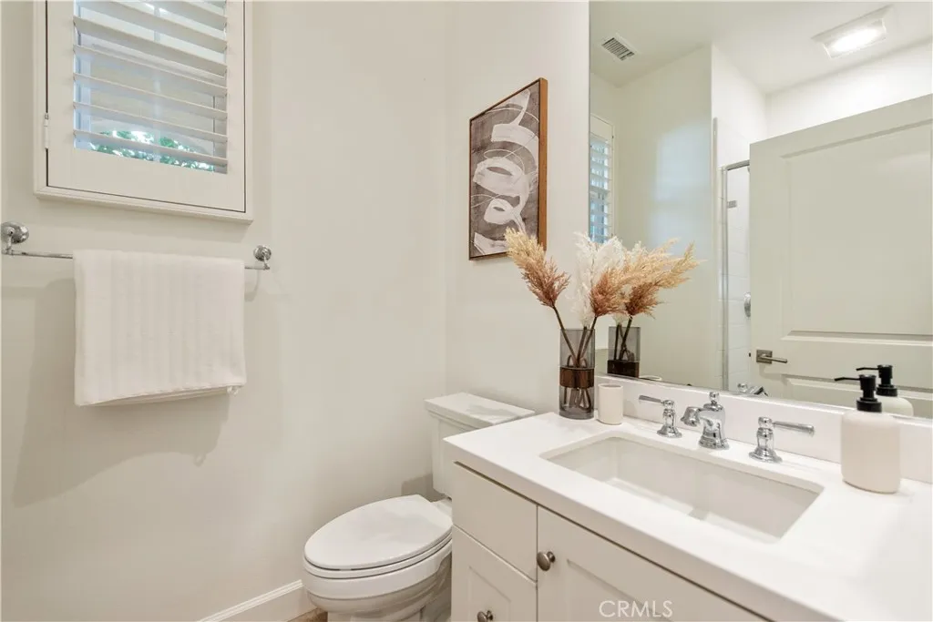 111 Omar, Irvine, California 92620 home-pic-3