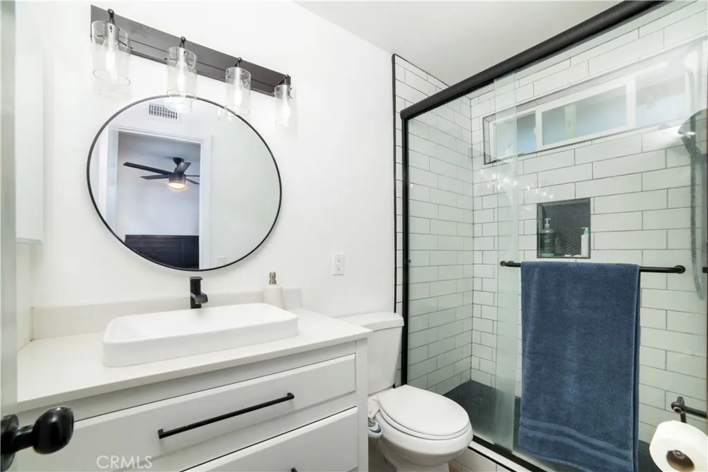 5555 Caroline, Montclair, California 91763 home-pic-23