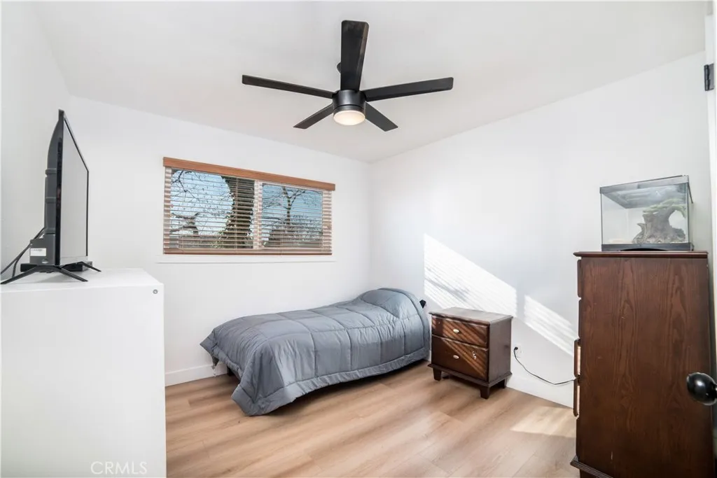 5555 Caroline, Montclair, California 91763 home-pic-18