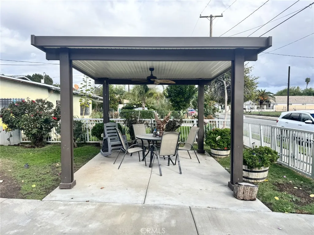 7429 Diamond, Riverside, California 92504 home-pic-5