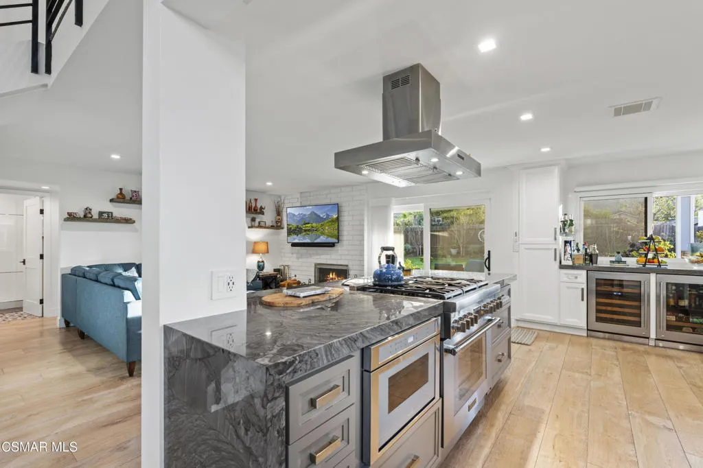 854 Lindawood Street, Newbury Park, California 91320 home-pic-13