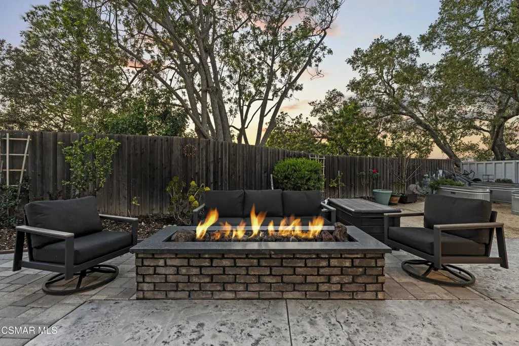 854 Lindawood Street, Newbury Park, California 91320 home-pic-35