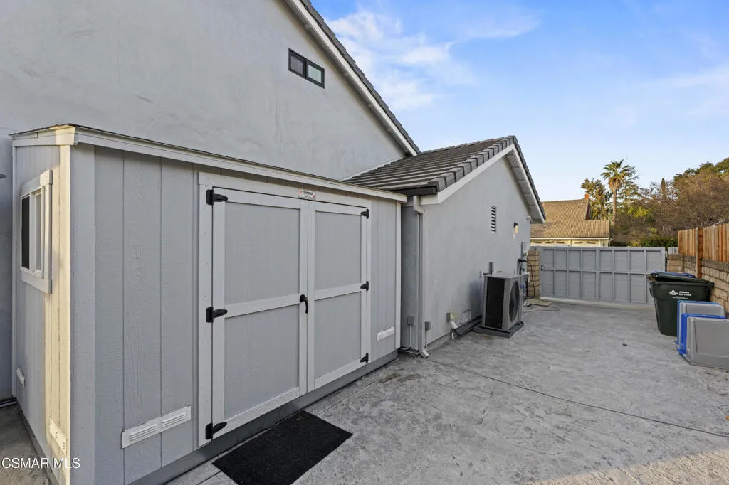 854 Lindawood Street, Newbury Park, California 91320 home-pic-39